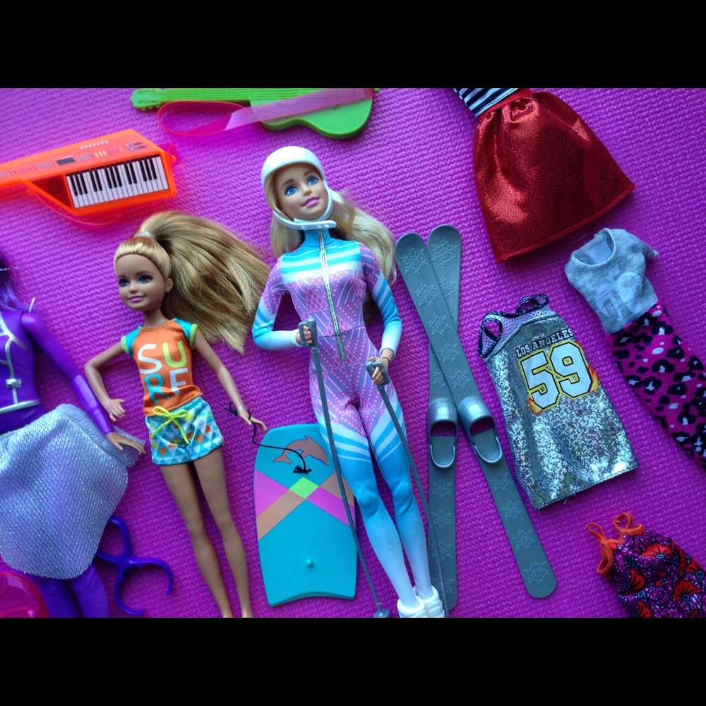 Barbie!! AMAZING lot!! - Picture 2 of 7